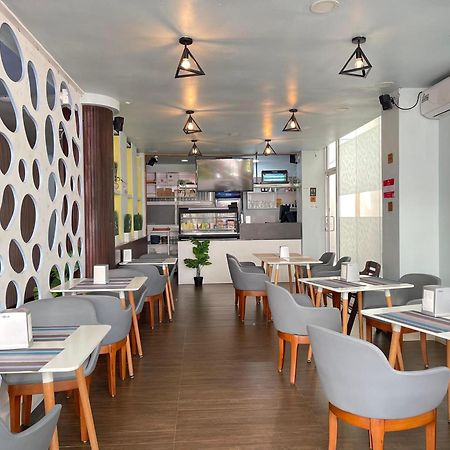 Ocean Cove Beach Hulhumale Exterior foto